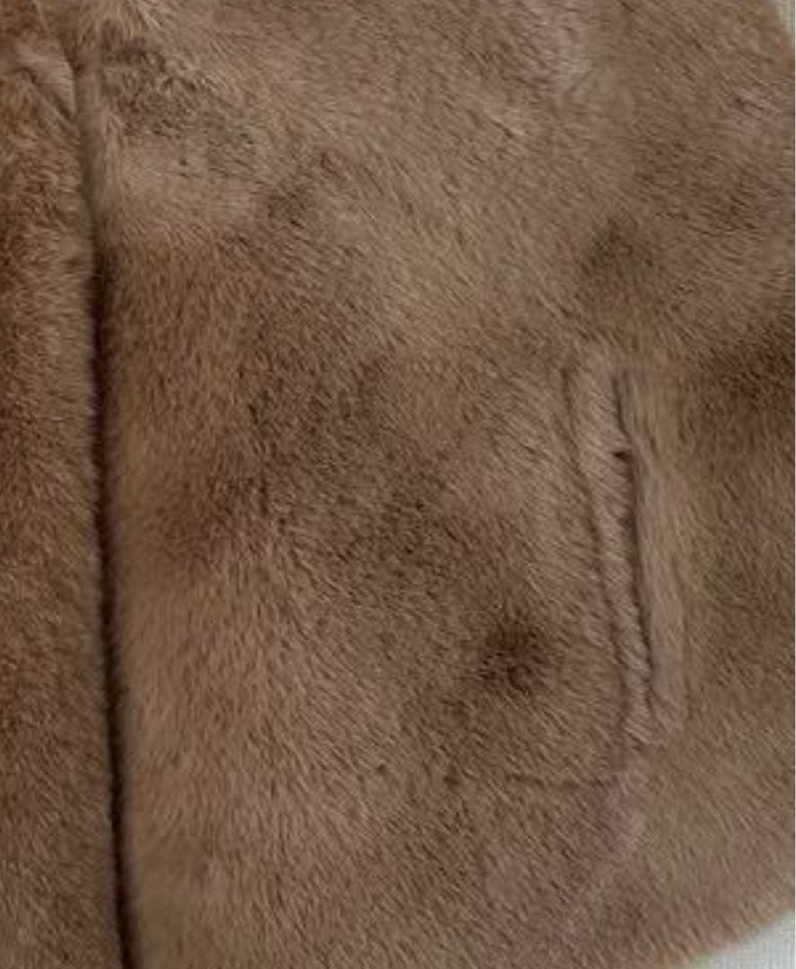 【新品】JENNE リッチボリュームファーケープ ベージュ　着物羽織り