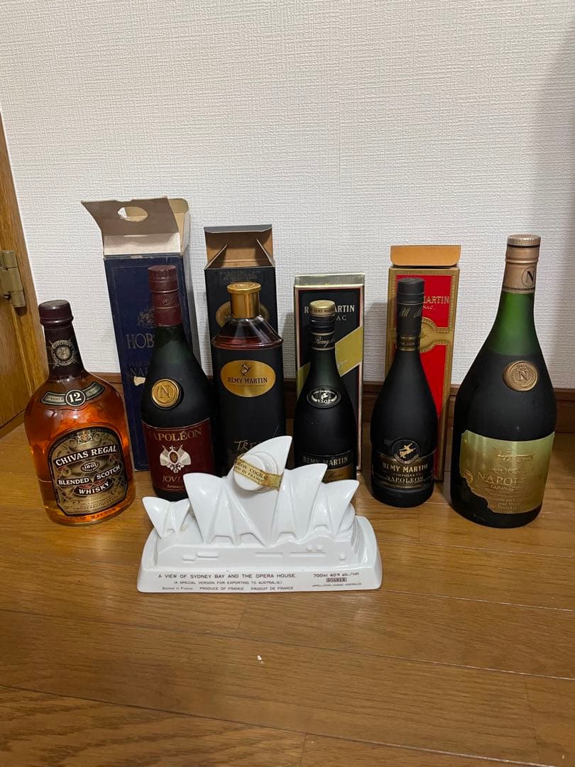 レミマルテン350ml.Chivas.Napoleon 1000ml700ml