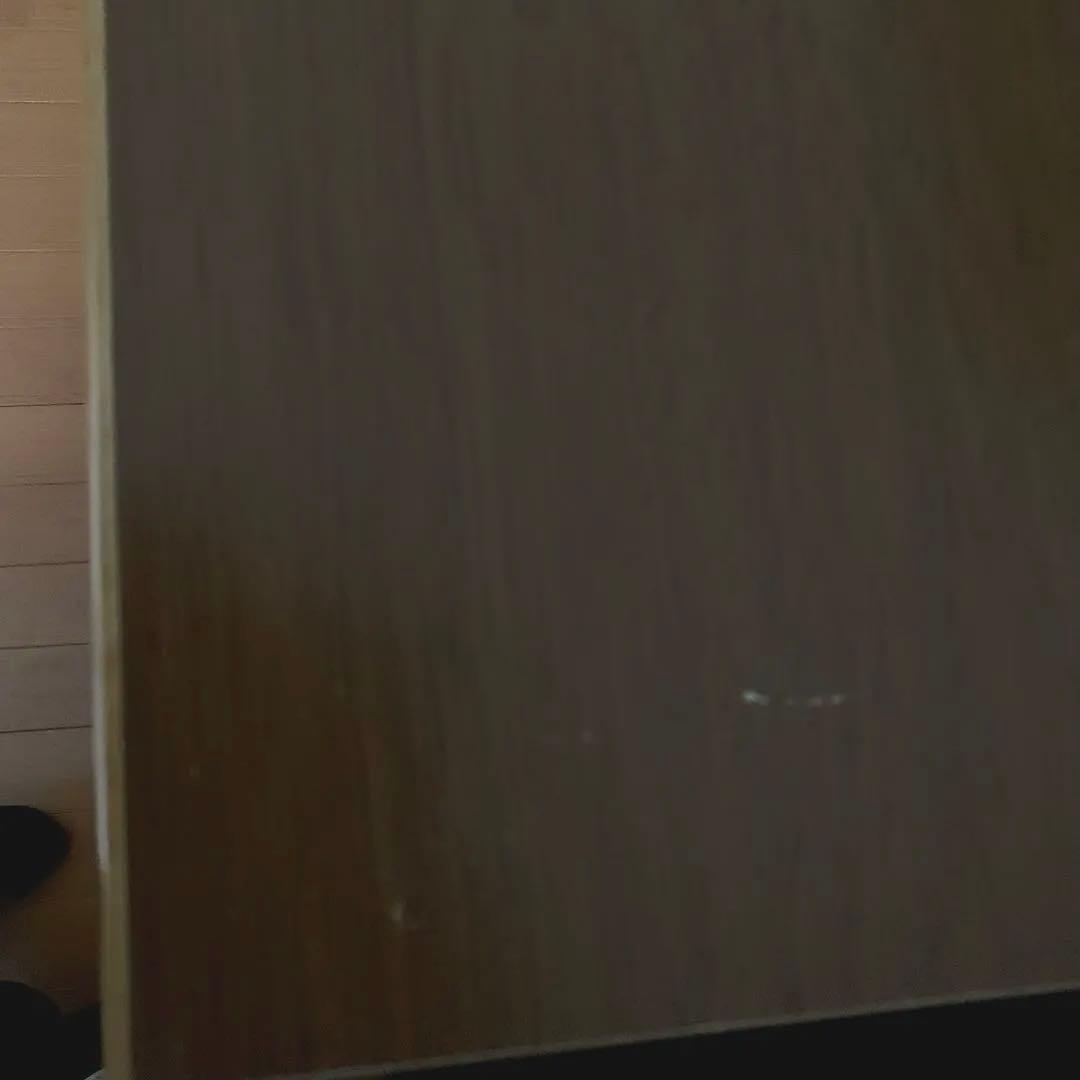 2/24迄の出品　洋服ダンス　120×40㎝