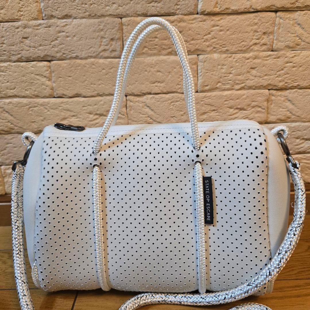 ステイトオブエスケープ　プリクエル　ショルダー　2way 白