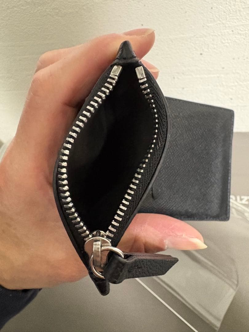 #メゾンマルジェラ MAISON MARGIELA 二つ折り財布 黒 美品