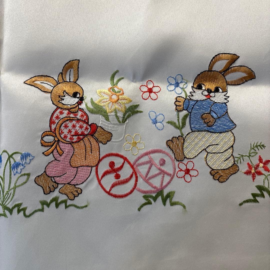 新品未使用品　フランス　テーブルクロス　うさぎ　Pâques イースター