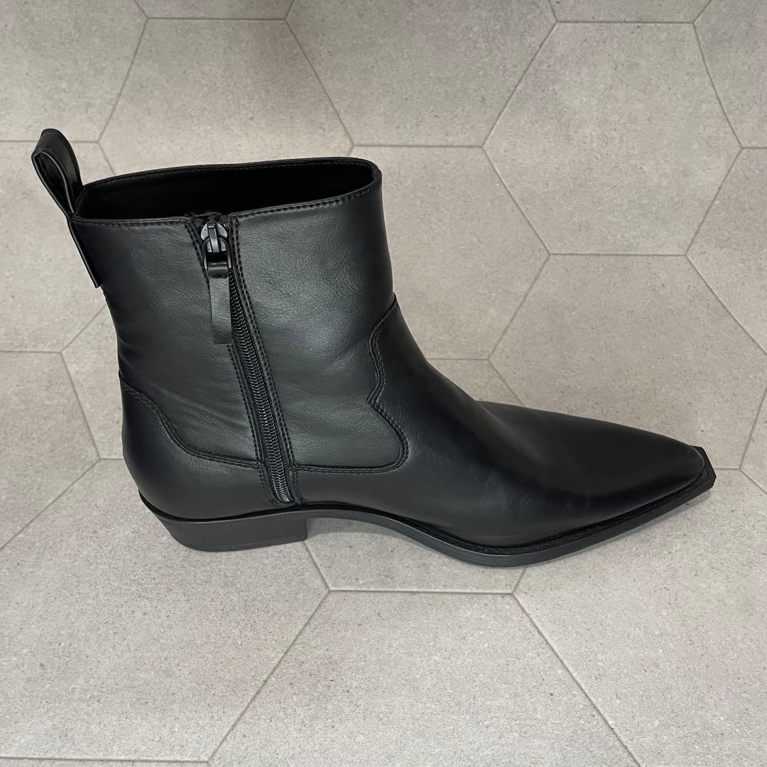 ★極美品★ZARAレザーブーツ　サイドジップ　ポインテッドトゥ　27.5
