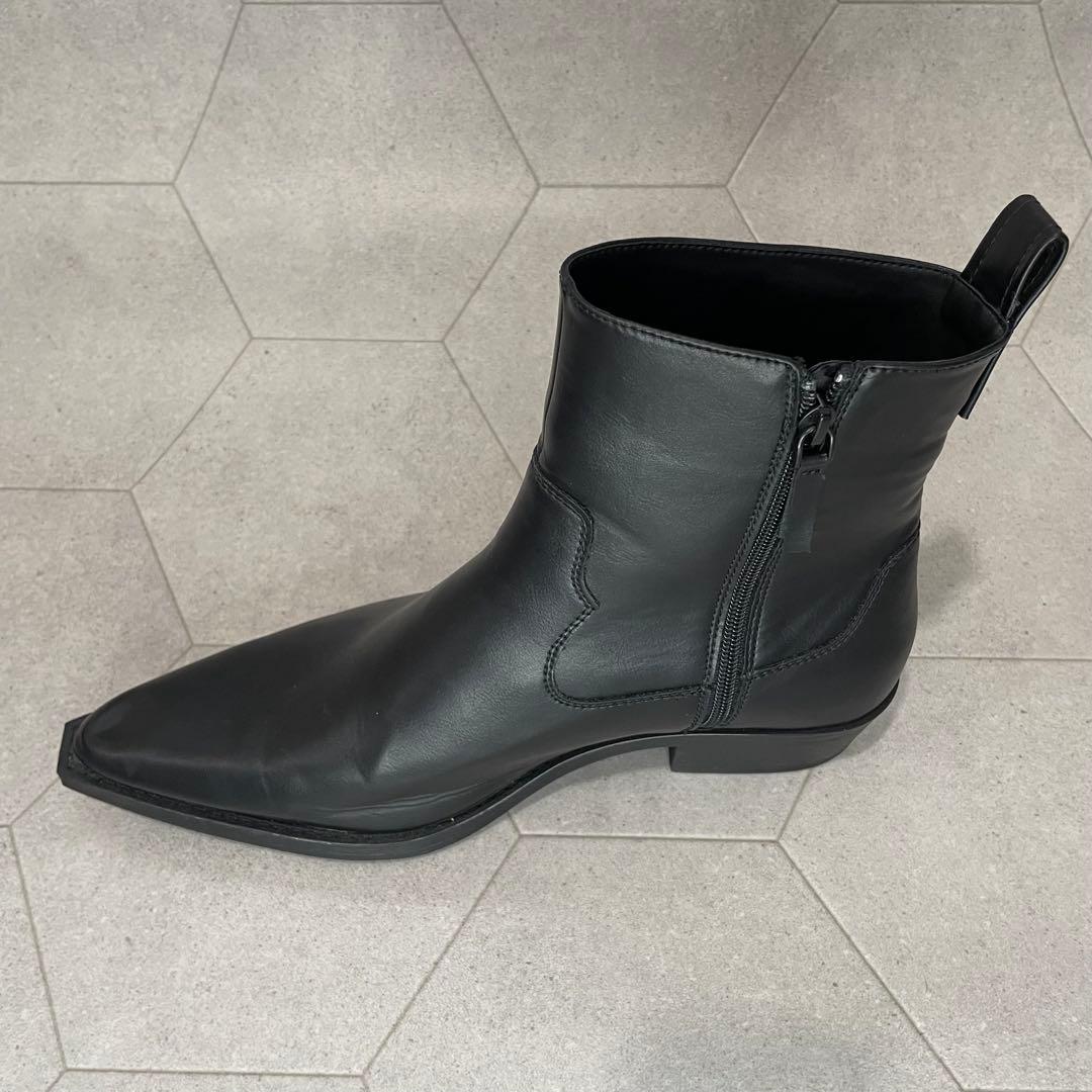 ★極美品★ZARAレザーブーツ　サイドジップ　ポインテッドトゥ　27.5