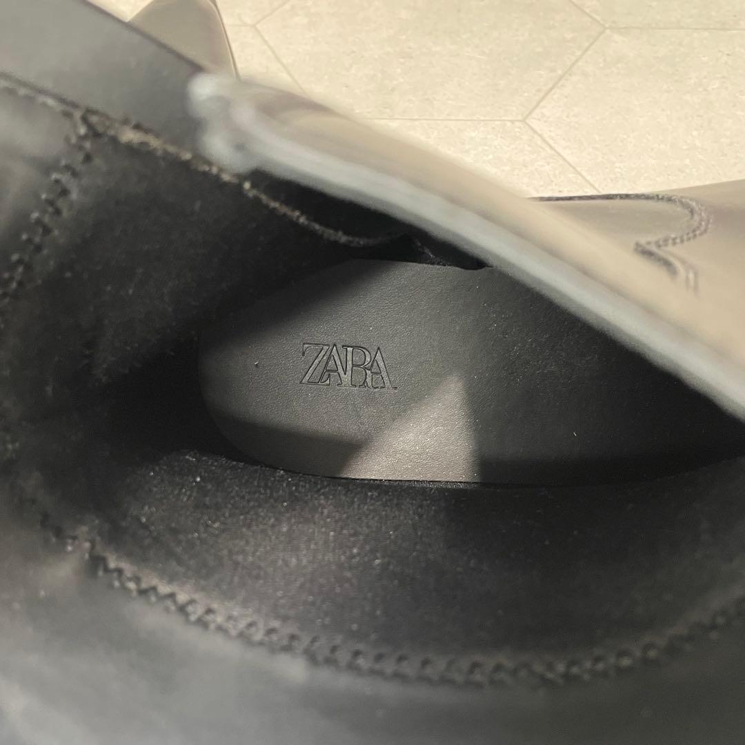 ★極美品★ZARAレザーブーツ　サイドジップ　ポインテッドトゥ　27.5