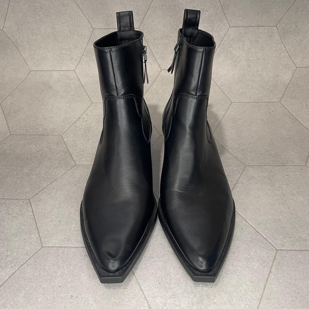 ★極美品★ZARAレザーブーツ　サイドジップ　ポインテッドトゥ　27.5