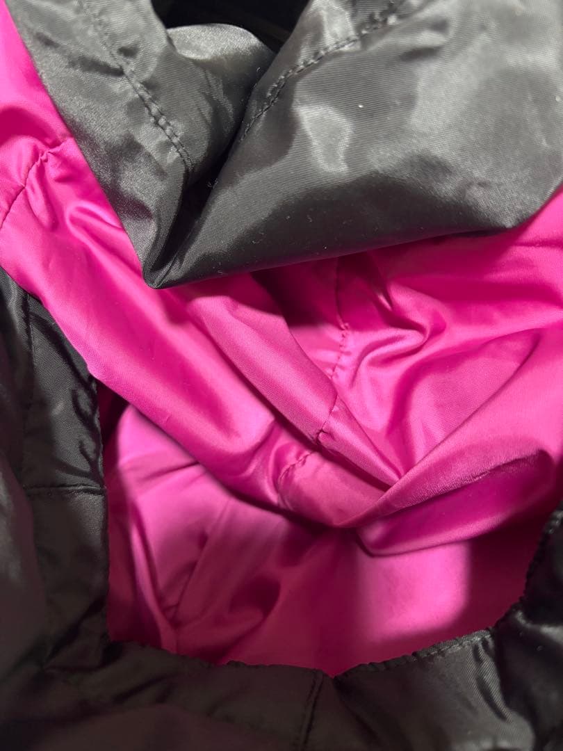 ロング丈ベンチコート ブラック/ピンク