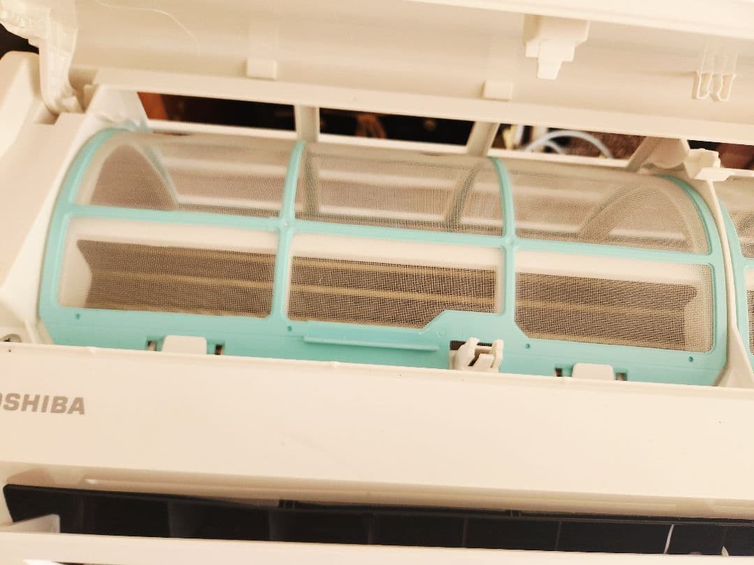 HITACHI　エアコン２０２１年製　ＲＡＳ-Ｈ４０１ＭＡ