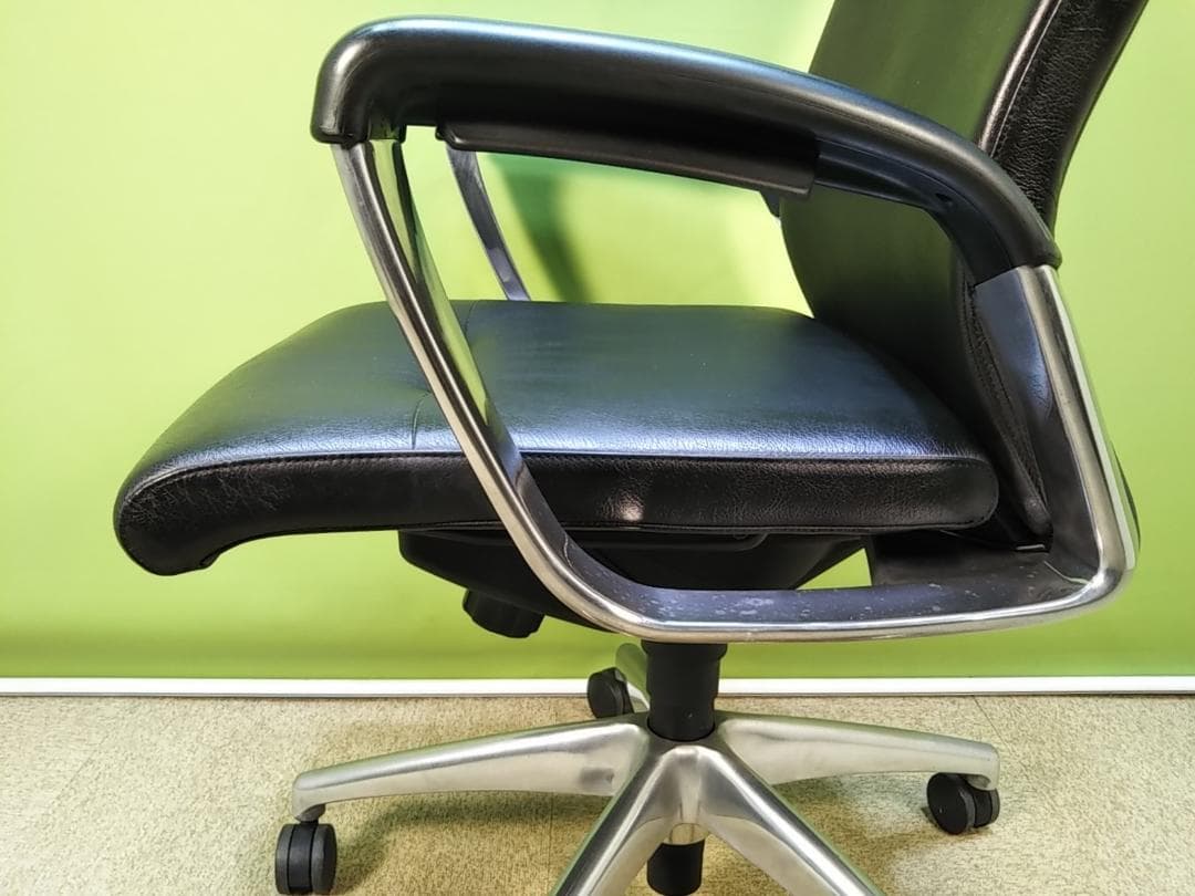 doku103　yp サミットチェア ノーリツ SMI-H8K ハイバック