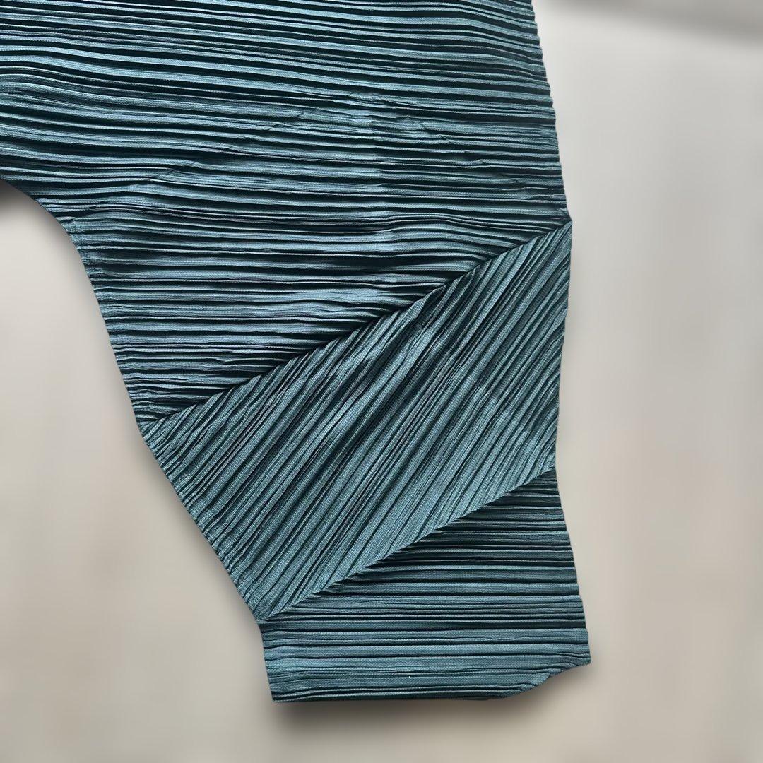 PLEATS PLEASE変形パンツサイズ3