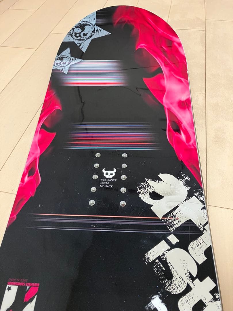 NOVEMBER ARTROCK50 ノーベンバーダブルキャンバー　スノーボード