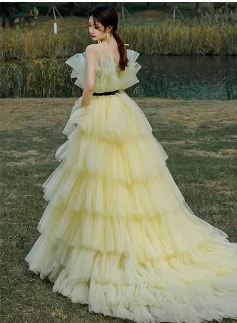 イエロー ティアードチュールドレス
