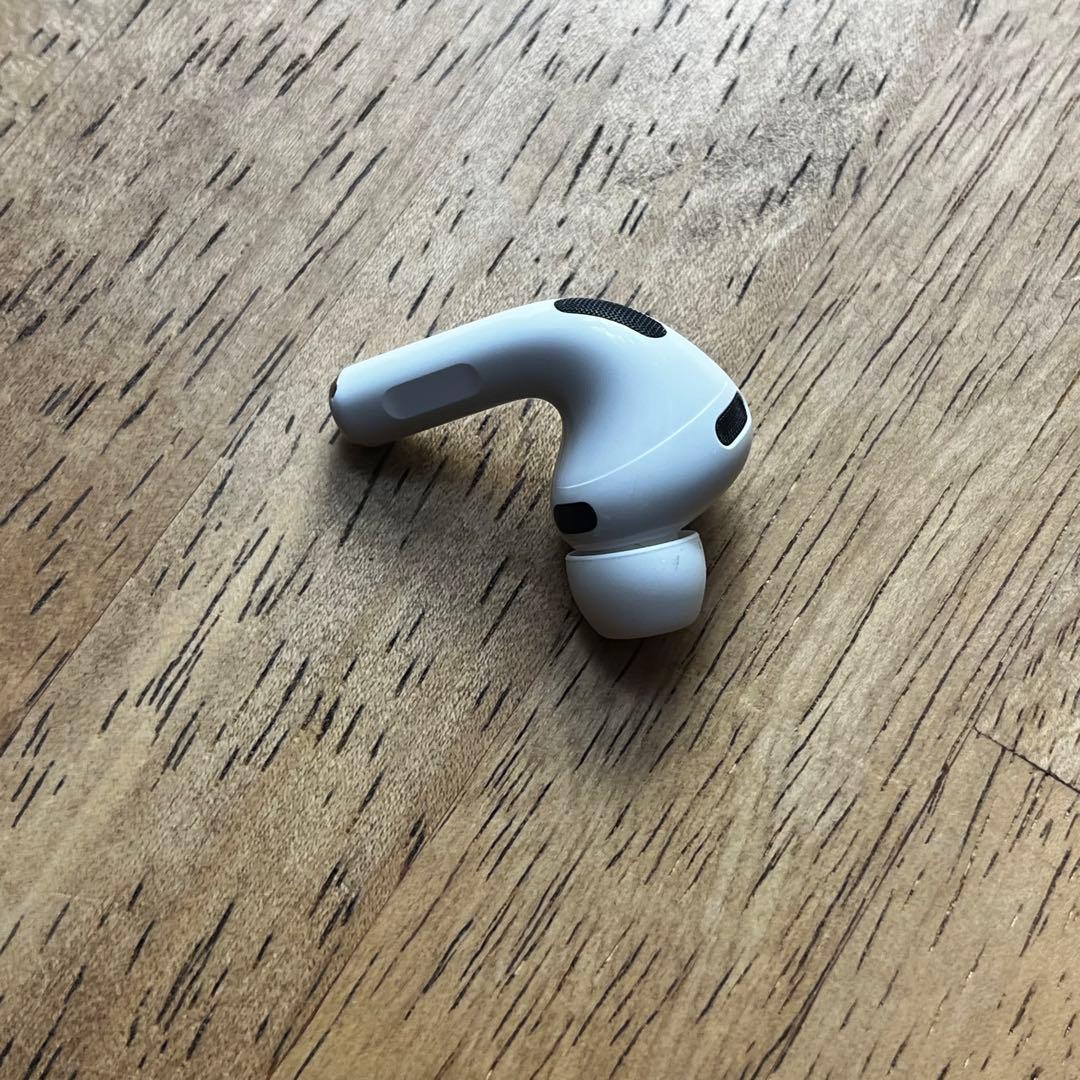 美品 AirPods Pro 第3世代 右耳 右 A3063 エアーポッズ プロ