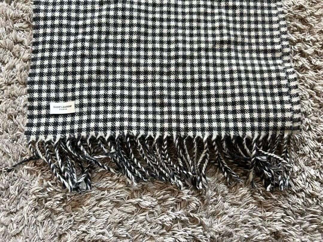 サンローラン パリ ロゴ　プレート　チェック柄 フリンジ マフラー ストール