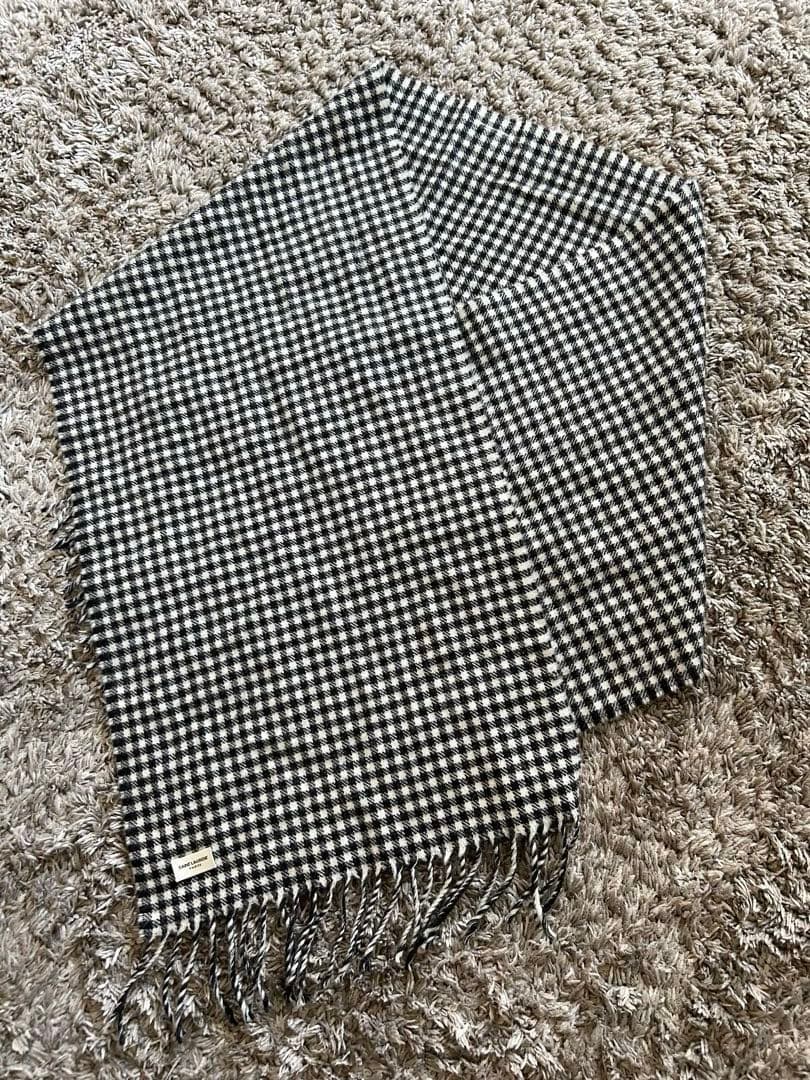 サンローラン パリ ロゴ　プレート　チェック柄 フリンジ マフラー ストール