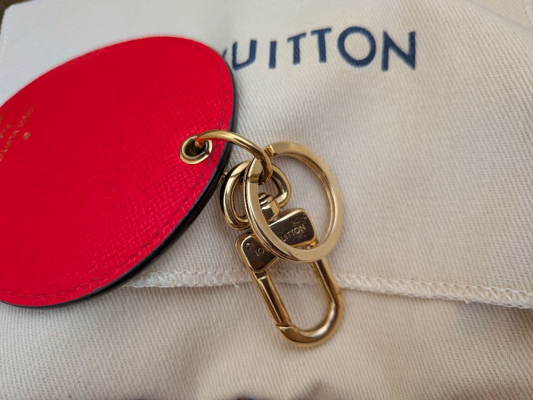 ◯ヴィトン ポルトクレ イリュストレ ヴィヴィエンヌ チャーム M69076◯