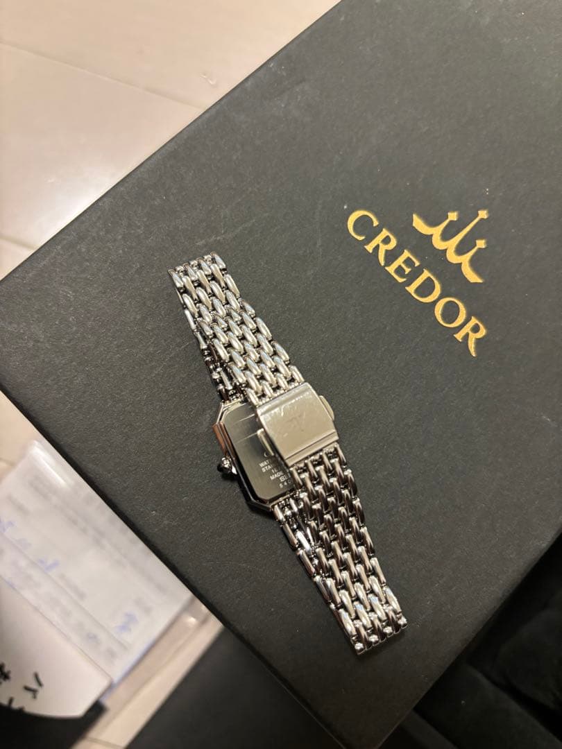 B5578 CREDOR ダイヤモンド装飾 シェル文字盤　レディース時計