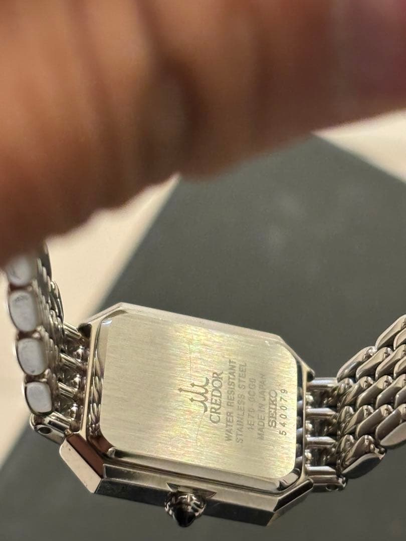 B5578 CREDOR ダイヤモンド装飾 シェル文字盤　レディース時計