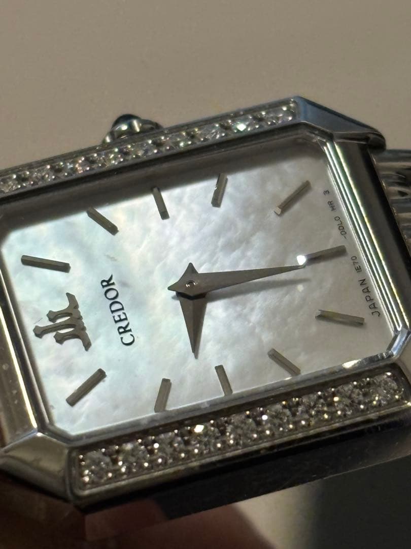 B5578 CREDOR ダイヤモンド装飾 シェル文字盤　レディース時計