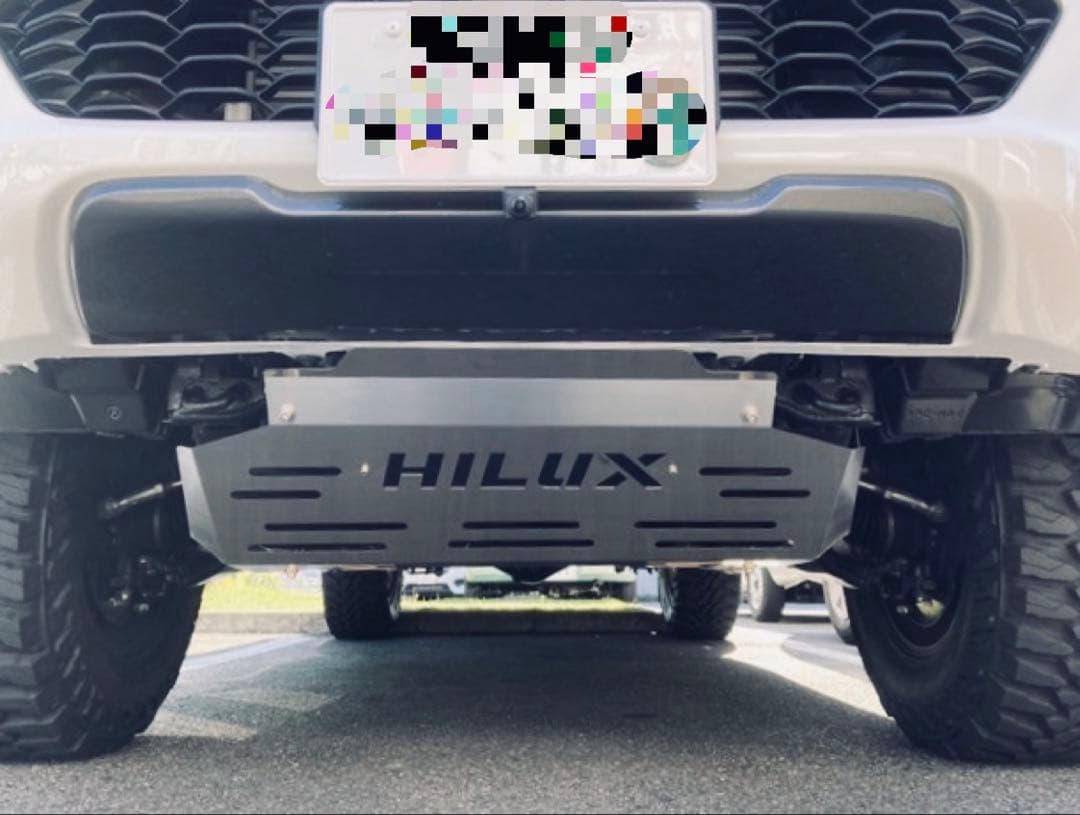 ハイラックス GUN125 スキッドプレート