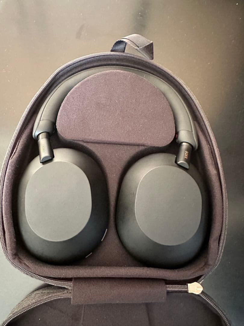 SONYのワイヤレスヘッドホンWH-1000XM5