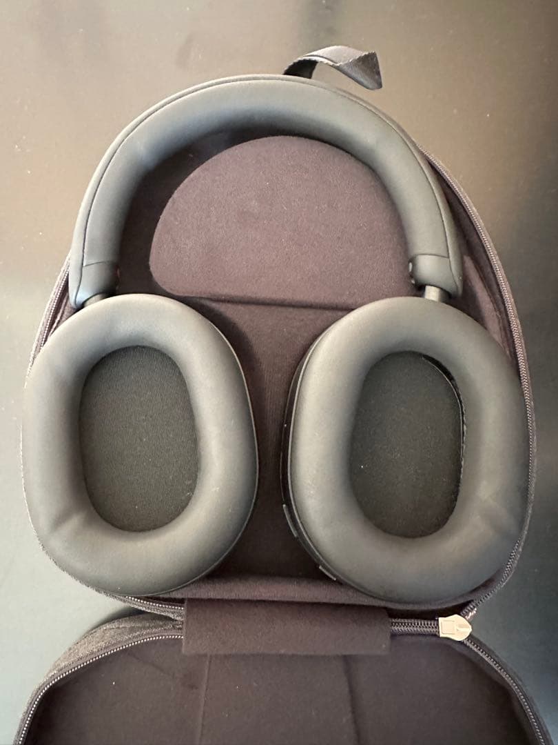 SONYのワイヤレスヘッドホンWH-1000XM5