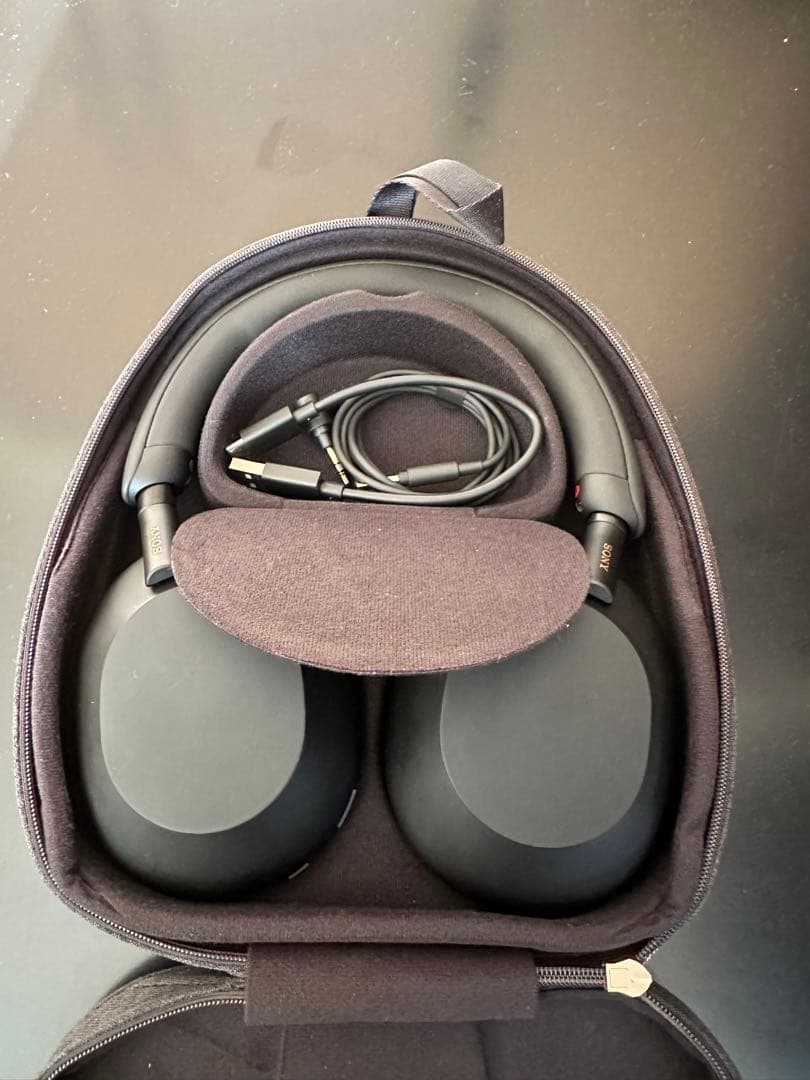 SONYのワイヤレスヘッドホンWH-1000XM5