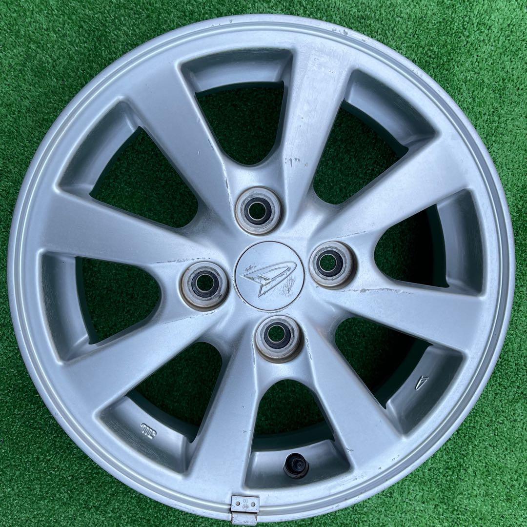 ダイハツ純正アルミホイール　14×4.5 PCD 100+45　4本セツト。