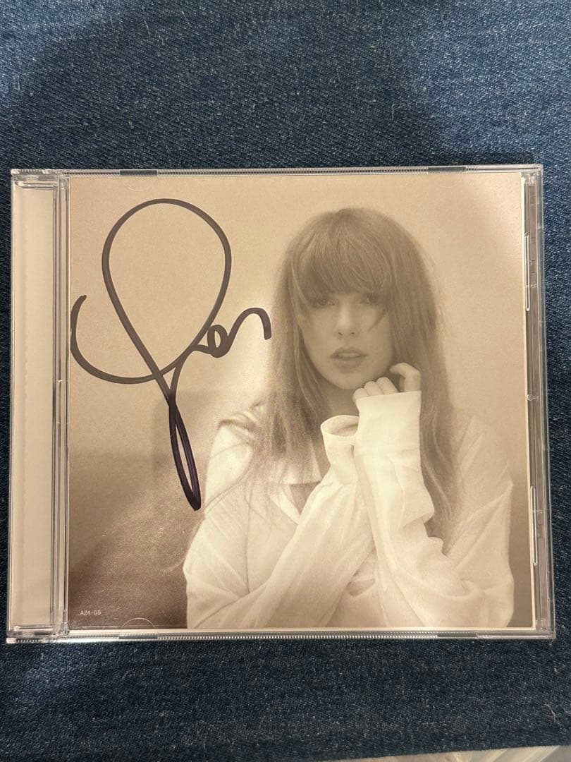 taylor swift TTPD直筆サイン入り CD