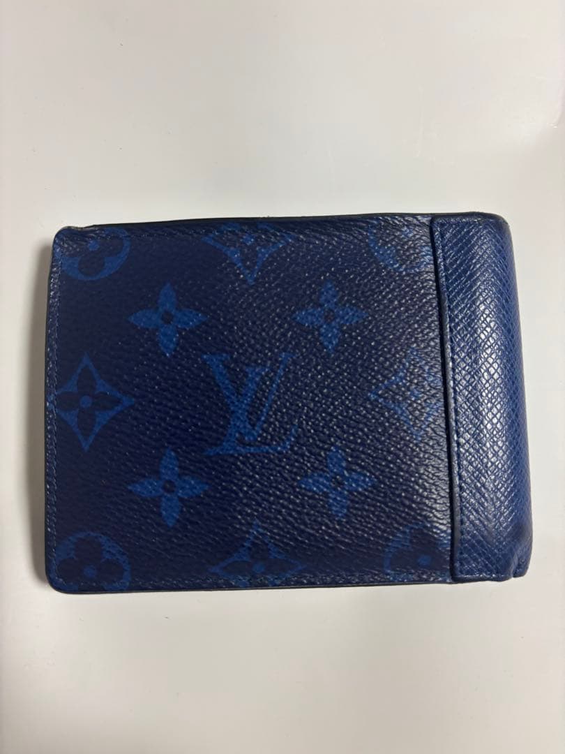 Louis Vuitton 青 モノグラム 二つ折り財布