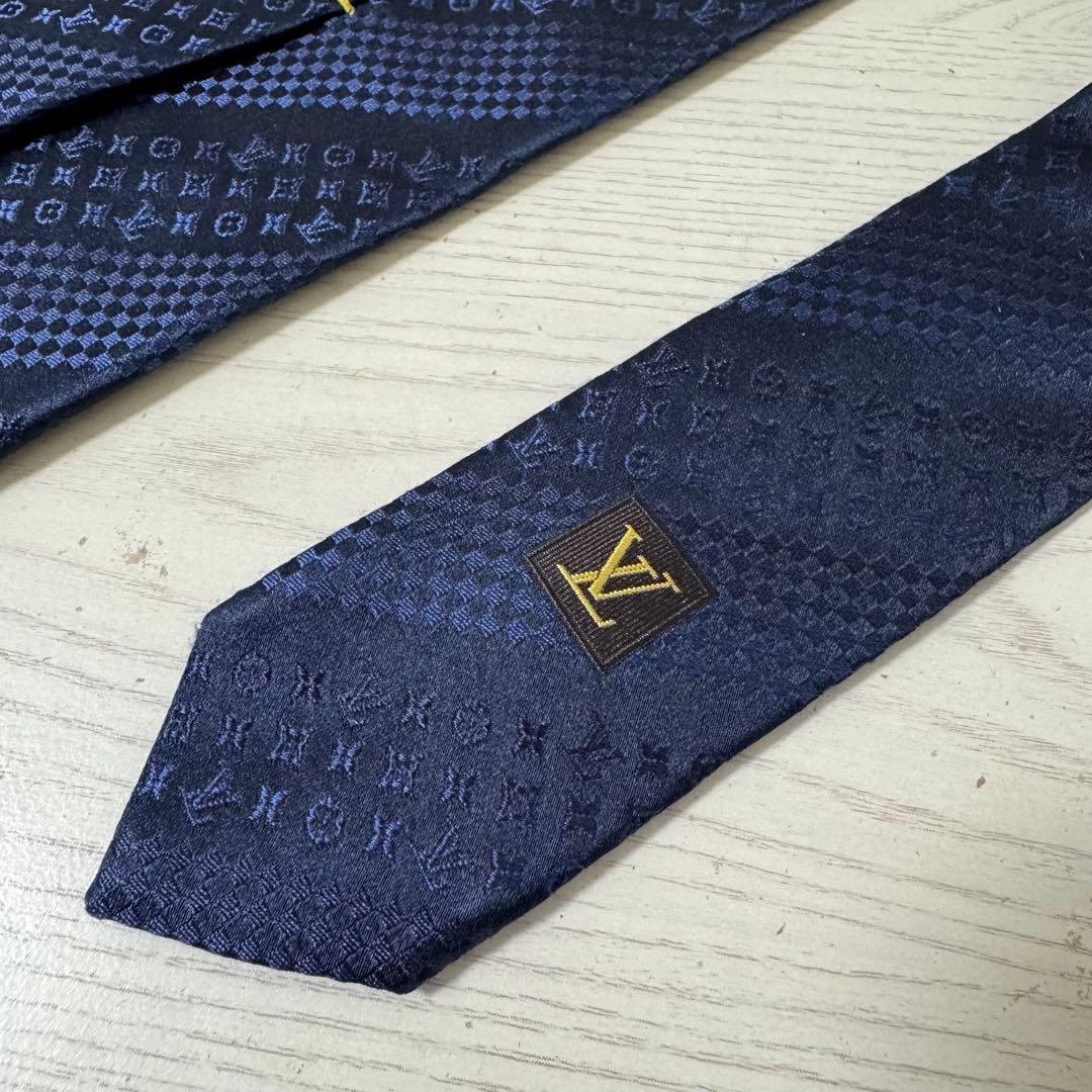 【新品同様】ルイヴィトン　クラヴァット パーティー ネクタイ　ネイビー　ダミエ