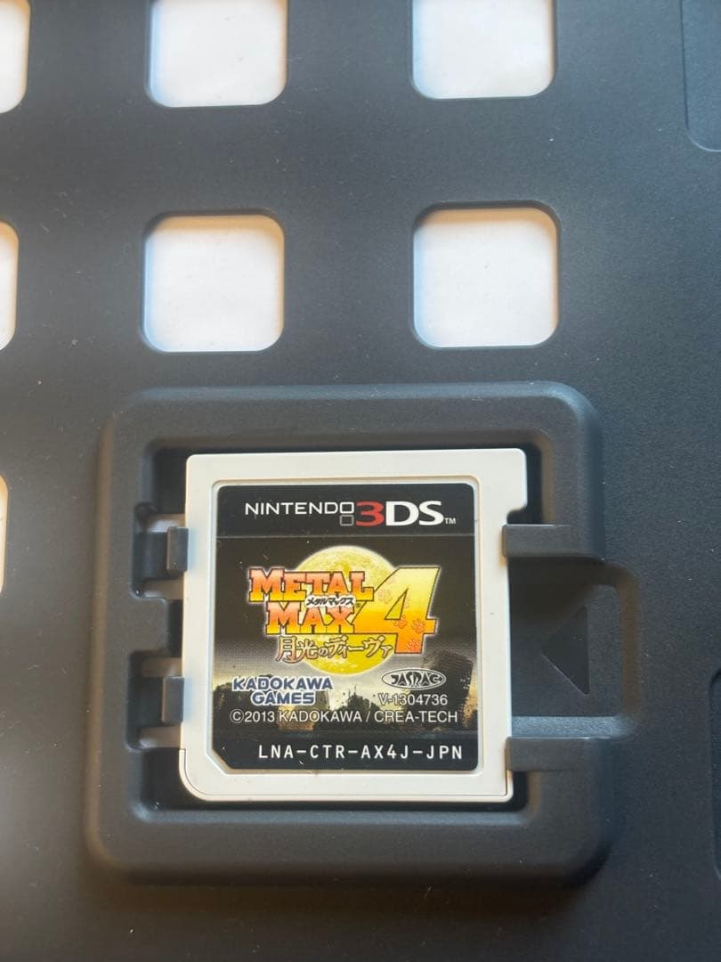T*Y様 【レア品】メタルマックス4 月光のディーヴァ　Nintendo_3ds