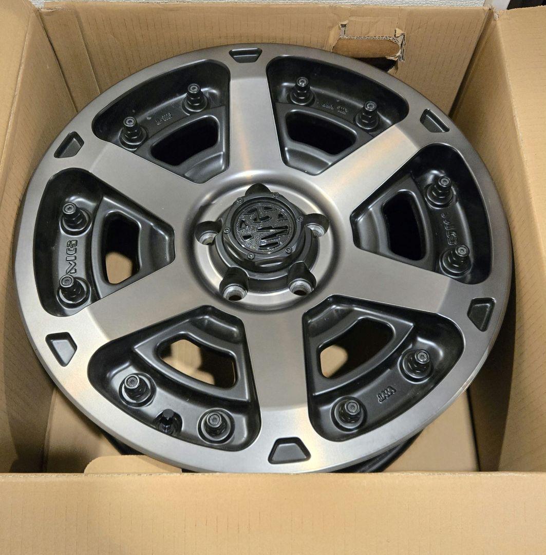 CRIMSON MG ARMOR FF 4本セット　rav4 17インチ