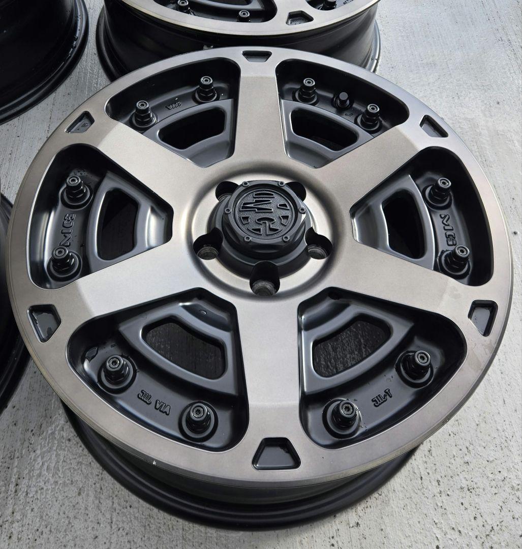 CRIMSON MG ARMOR FF 4本セット　rav4 17インチ