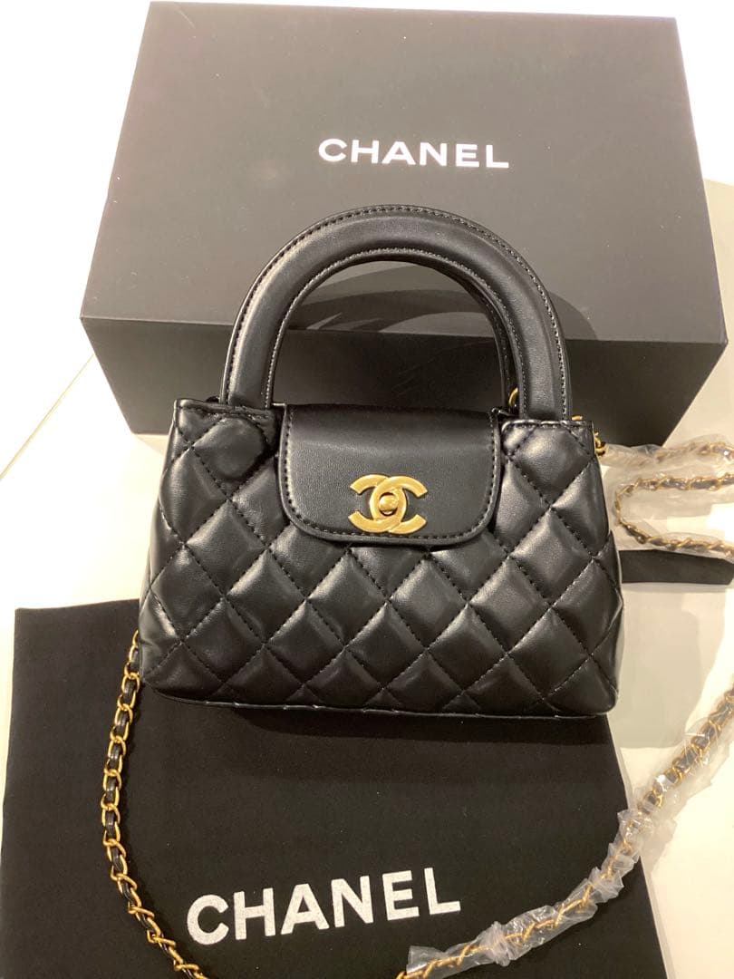 シャネル　ココキルティングステッチ　2WAYバッグ　ノベルティ