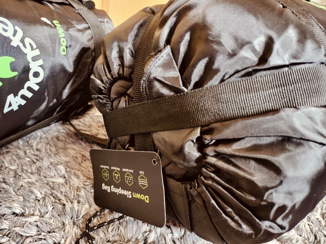 4monster ダウン寝袋 ブラック １５°F / -9℃　2個セット