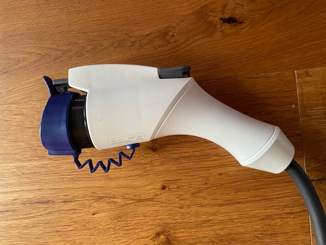 ゴ*ウ様 三菱アウトランダー電気自動車 EV車 PHEV車純正充電ケーブル200