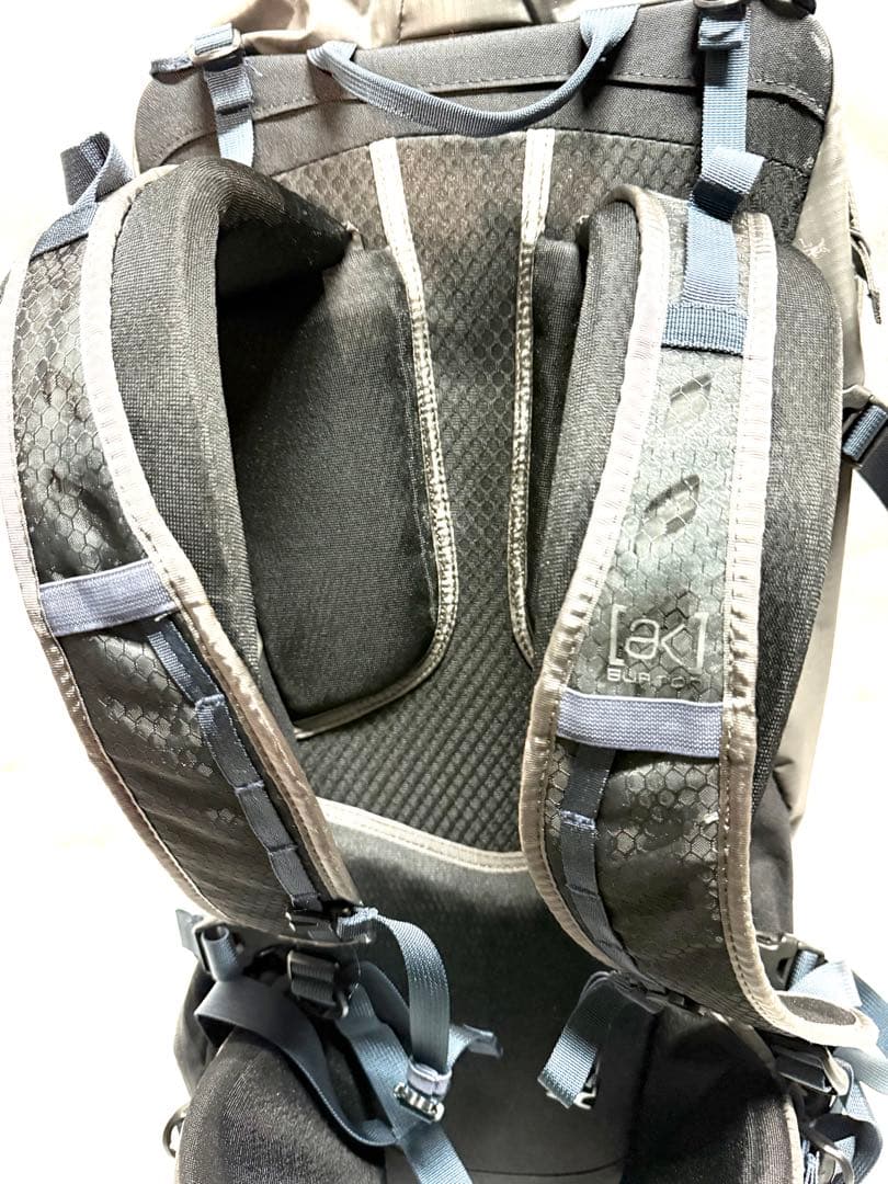 Burton [ak] Incline 20L Backpack バックパック