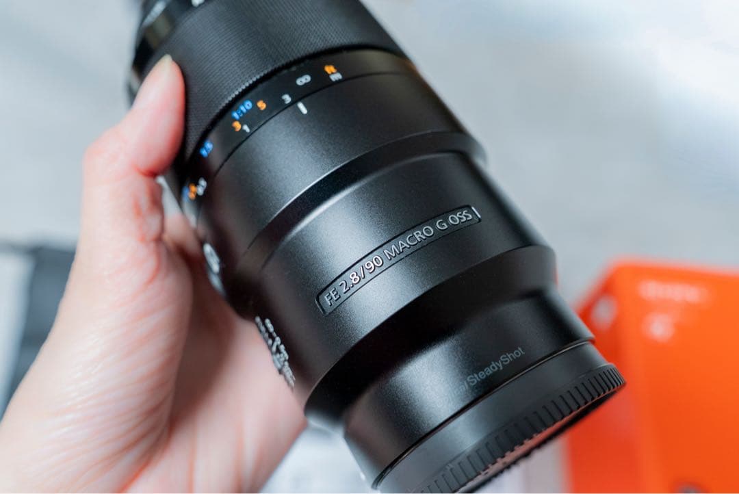 新品同様●SONY FE 90mm F2.8 Macro G OSSマクロレンズ