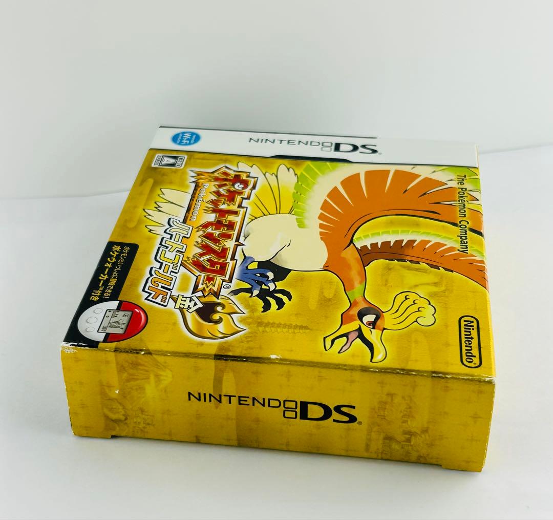美品 Nintendo 3DS ポケットモンスター ハートゴールド ポケモン