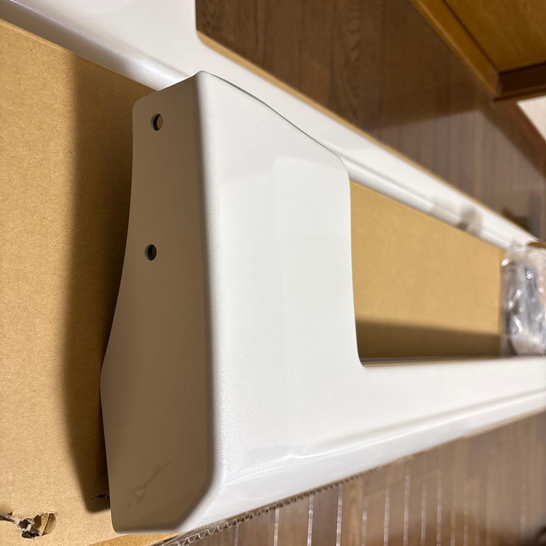 ハイエース　モデリスタサイドスカート　左右　美品 MSD44ー26001ーA1