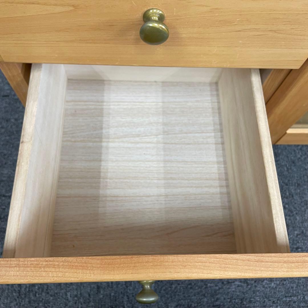 【美品】木製キャビネット ナチュラル 幅70cm サイドボード　北欧風　家具