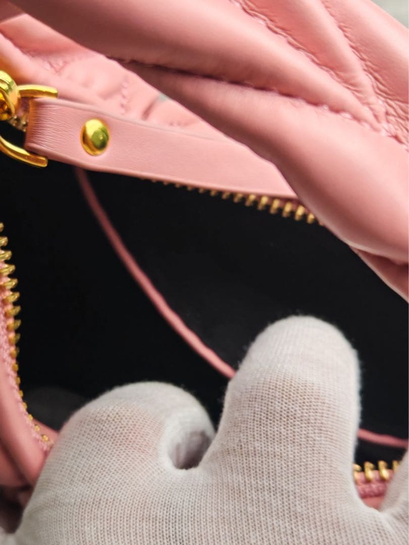 MIU MIU キルティング ミニボストンバッグ ピンク