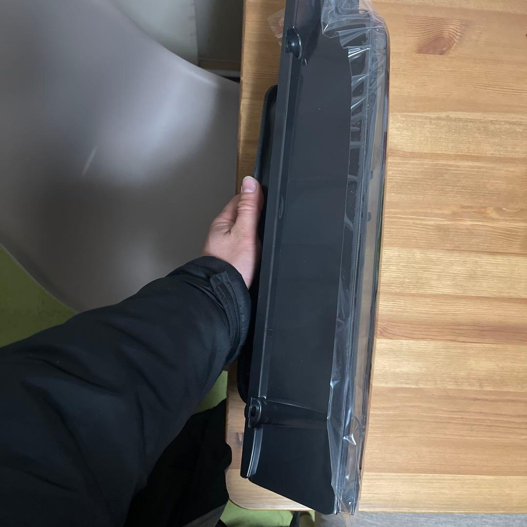 ハイエース用LEDプレステージスモークテールライト 新品【右のみ】