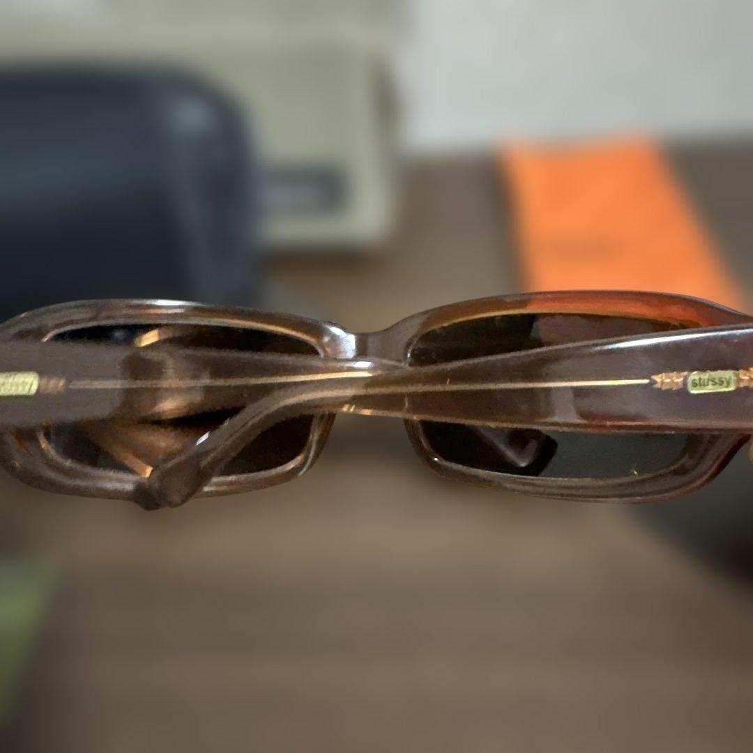 Stüssy ブラウン サングラス ケース付き