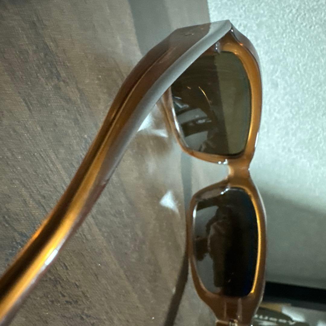 Stüssy ブラウン サングラス ケース付き