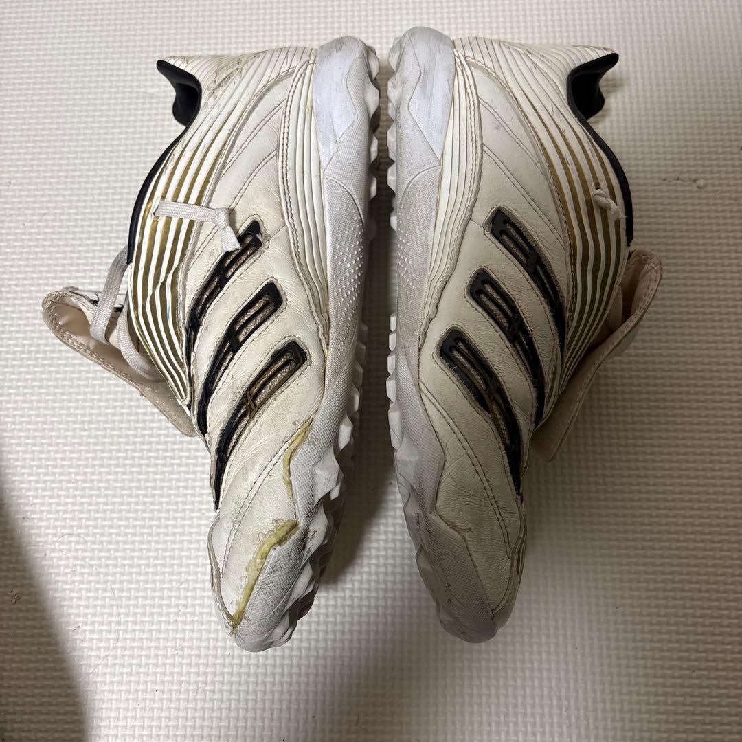 adidas プレデターアブソリュート　復刻版　TF 27.5