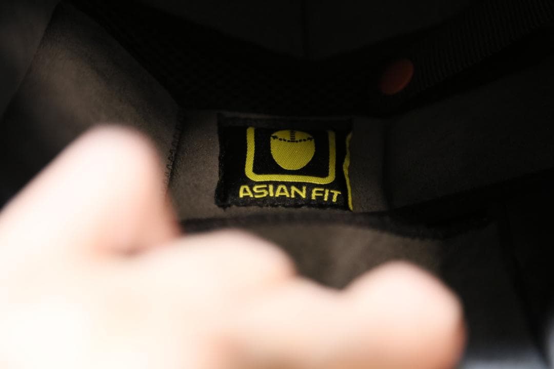 AGV K-6　シールド3つ　アジアフィット　XL