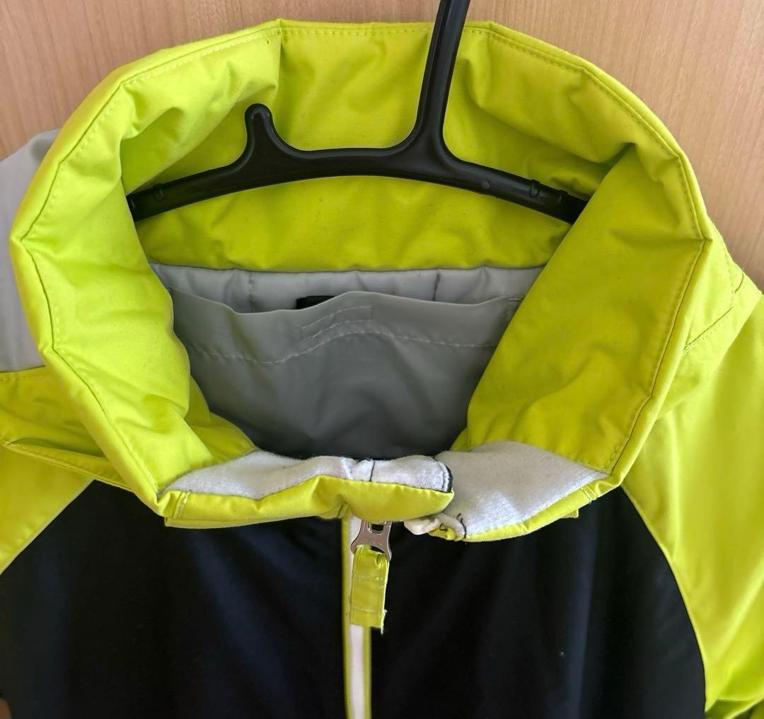 DESCENTE 子ども用スノーボードウェア 上下セット 黒蛍光イエロー 160