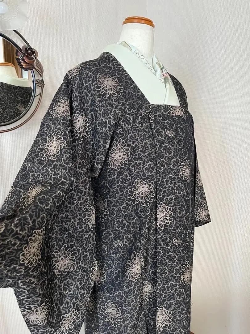 和装コートロング丈 乱菊に葉模様 撥水加工有 身丈132cm 長期保存品